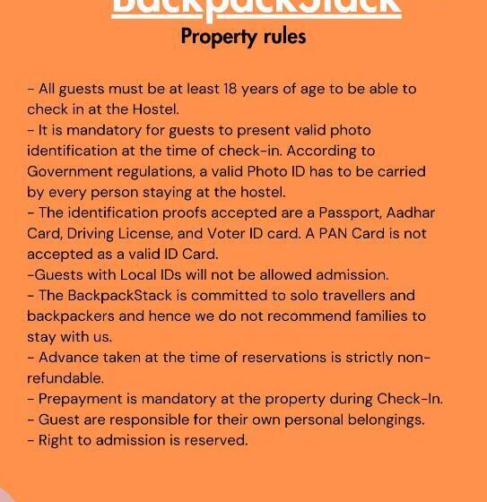 Vandrarhem The Backpackstack