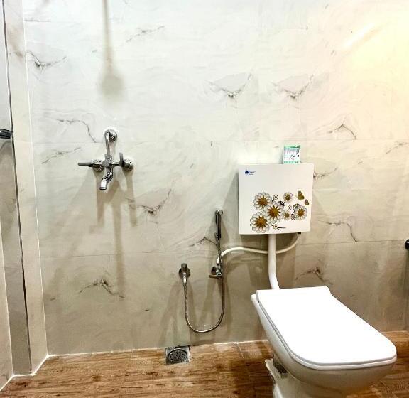 Vandrarhem The Backpackstack