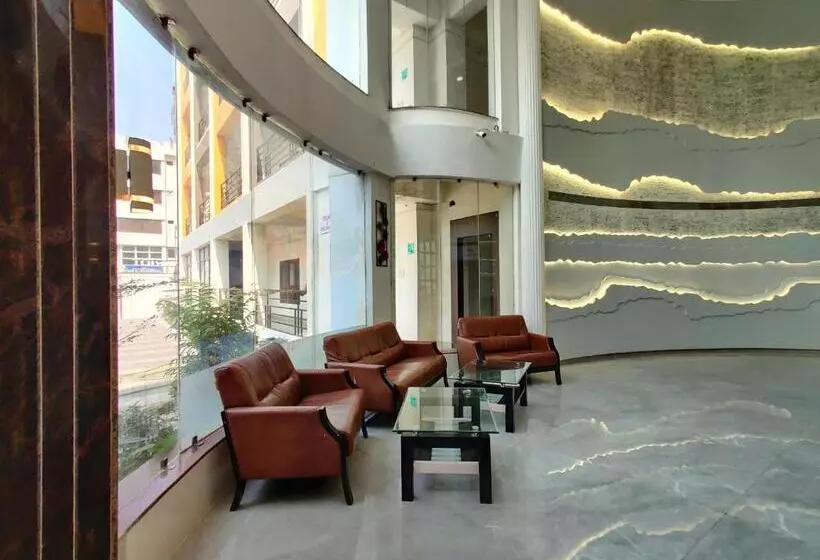 Golden Chariot Hotel Daman