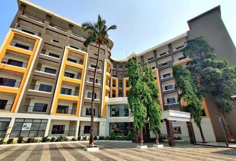 Golden Chariot Hotel Daman