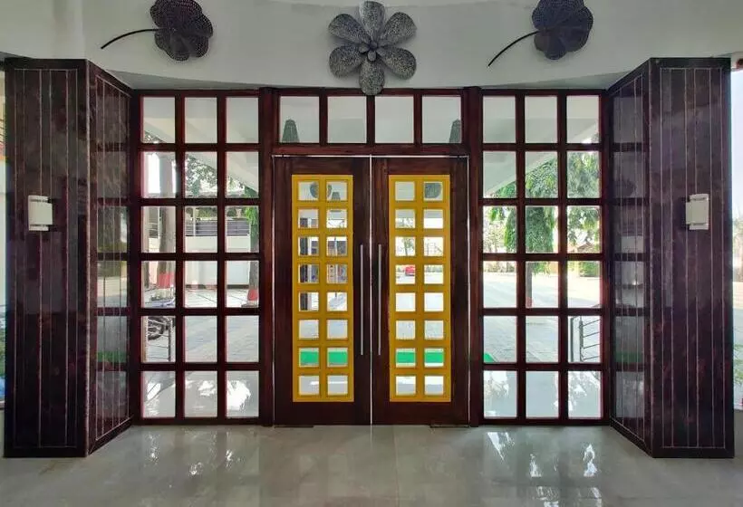 Golden Chariot Hotel Daman