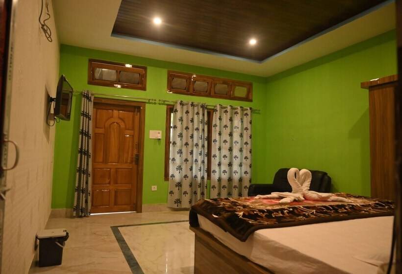 هتل De Aloha Resort