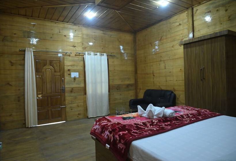 هتل De Aloha Resort