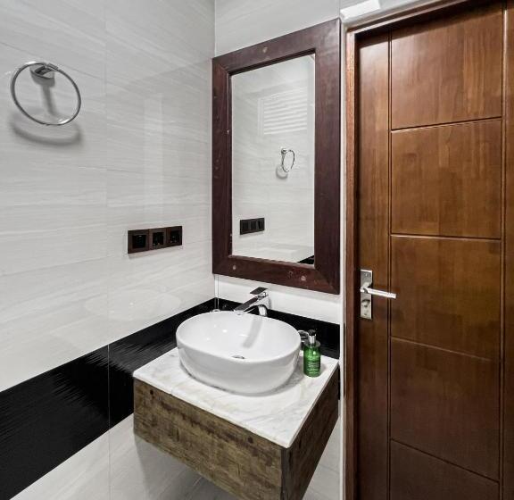 هتل Maaniya Palace