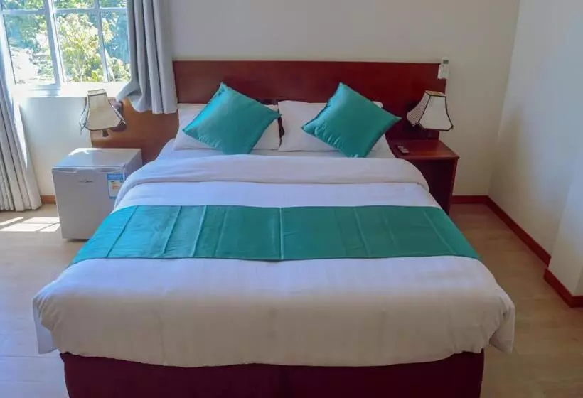 هتل Maaniya Palace