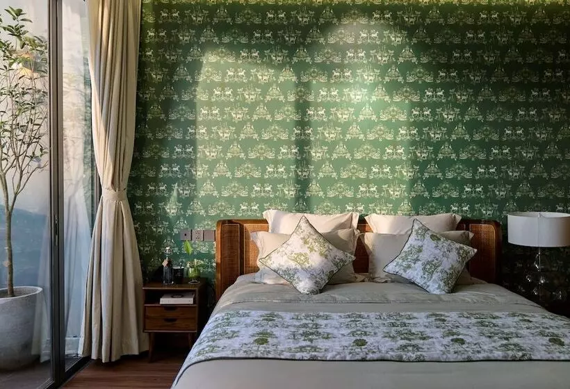 هتل The Coffee City   Healing & Retreats