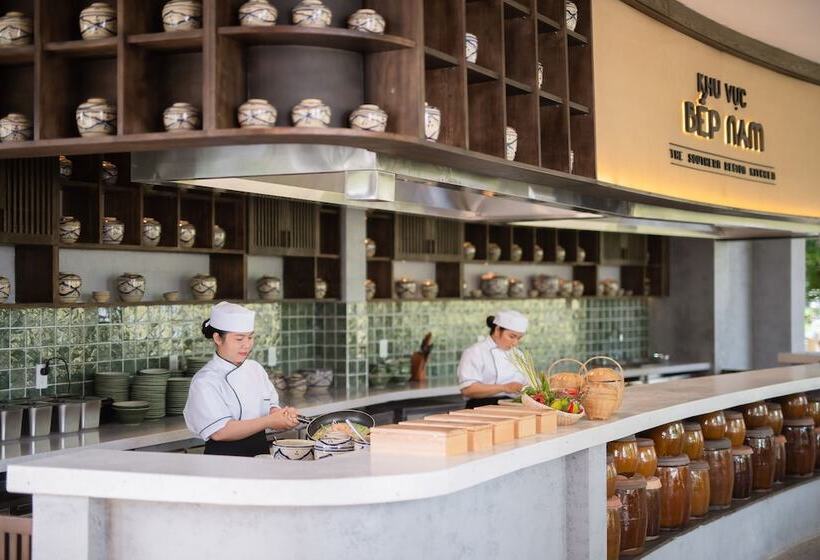 هتل The Coffee City Healing & Retreats