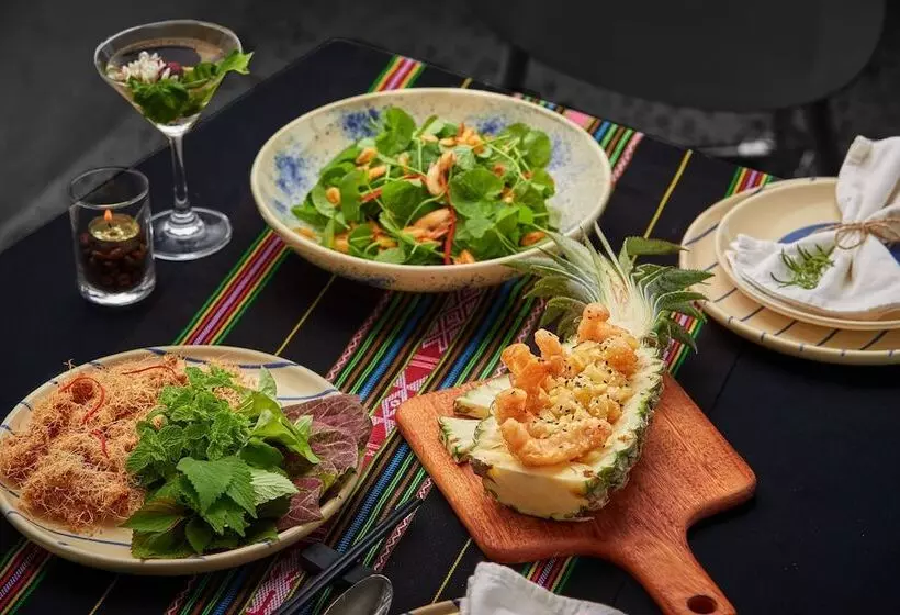 هتل The Coffee City   Healing & Retreats