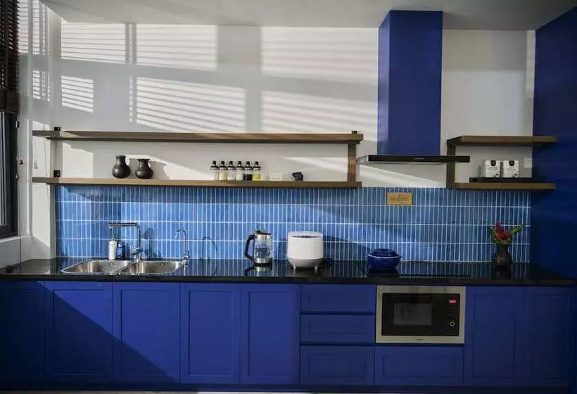 هتل The Coffee City   Healing & Retreats