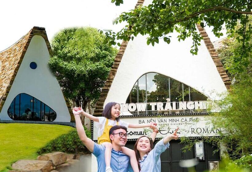 هتل The Coffee City Healing & Retreats