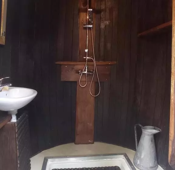 Aamiaismajoitus (B&B) Les Tonneaux De Lisores