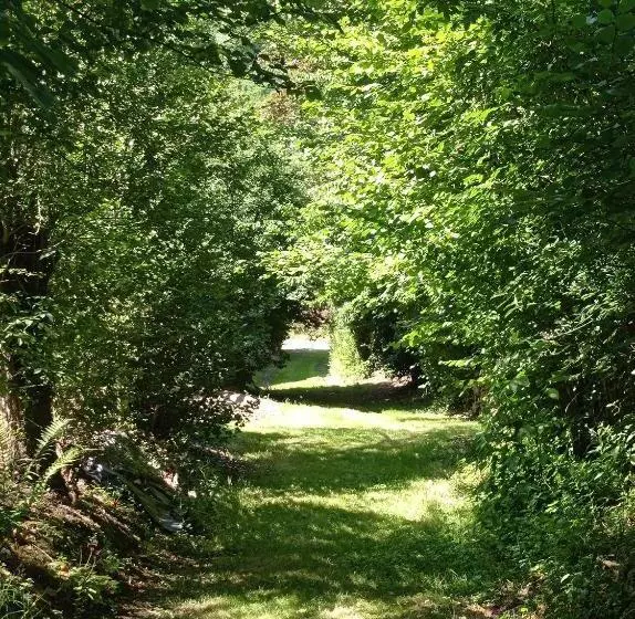 Aamiaismajoitus (B&B) Les Tonneaux De Lisores