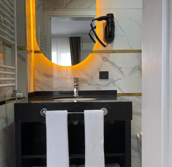 호텔 Comfort House