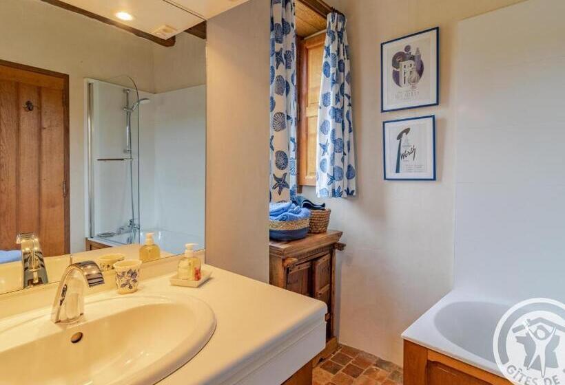 פנסיון évasion Romantique Au Prieuré Avec Jardin En Anjou, Petit Déjeuner Inclus Fr 1 622 63