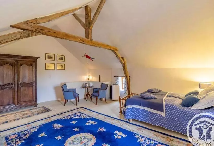 Majatalo évasion Romantique Au Prieuré Avec Jardin En Anjou, Petit Déjeuner Inclus   Fr 1 622 63