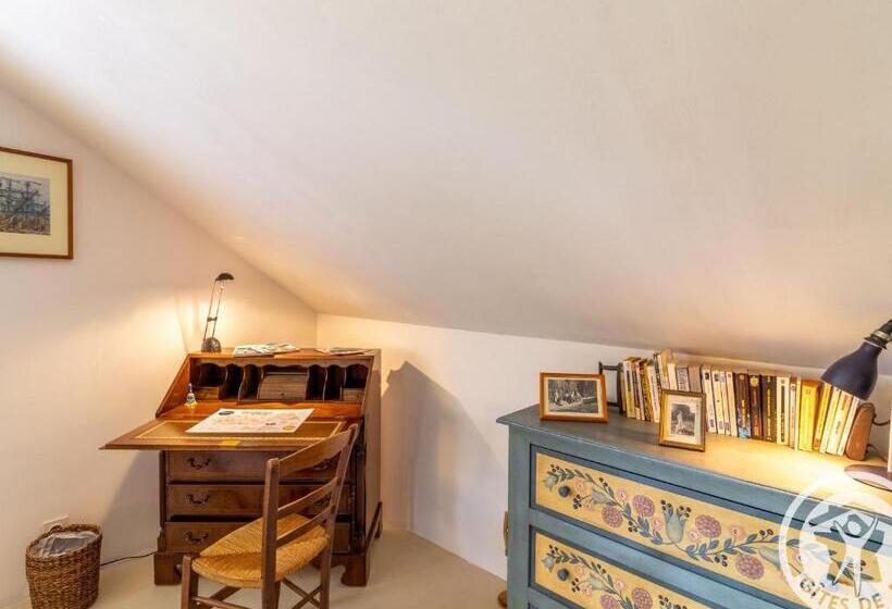 פנסיון évasion Romantique Au Prieuré Avec Jardin En Anjou, Petit Déjeuner Inclus Fr 1 622 63