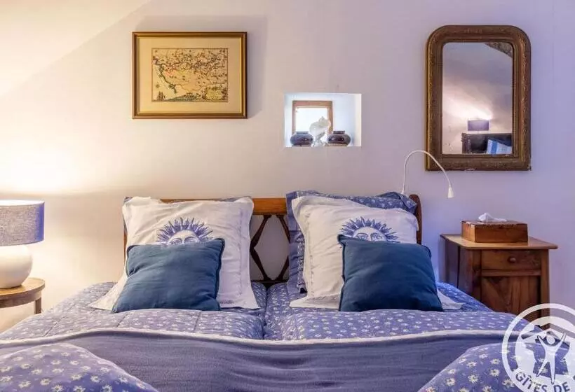 Majatalo évasion Romantique Au Prieuré Avec Jardin En Anjou, Petit Déjeuner Inclus   Fr 1 622 63