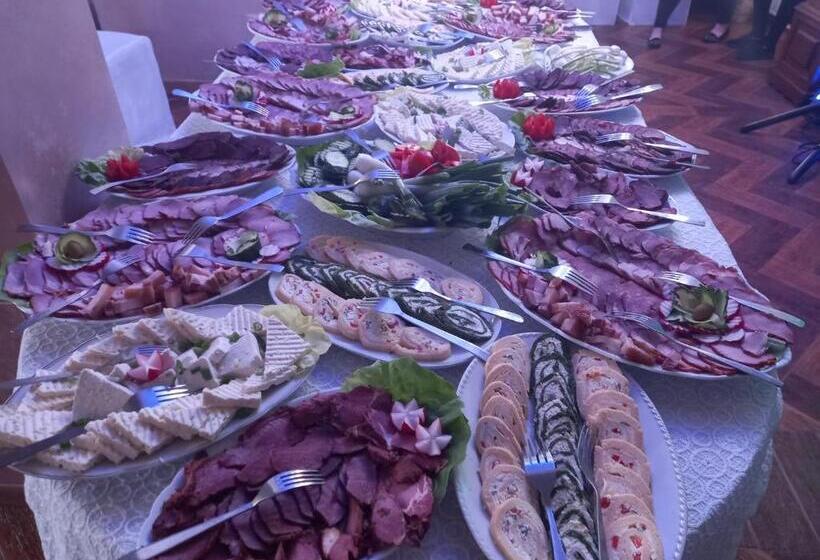 Pensiunea Ioana Maria