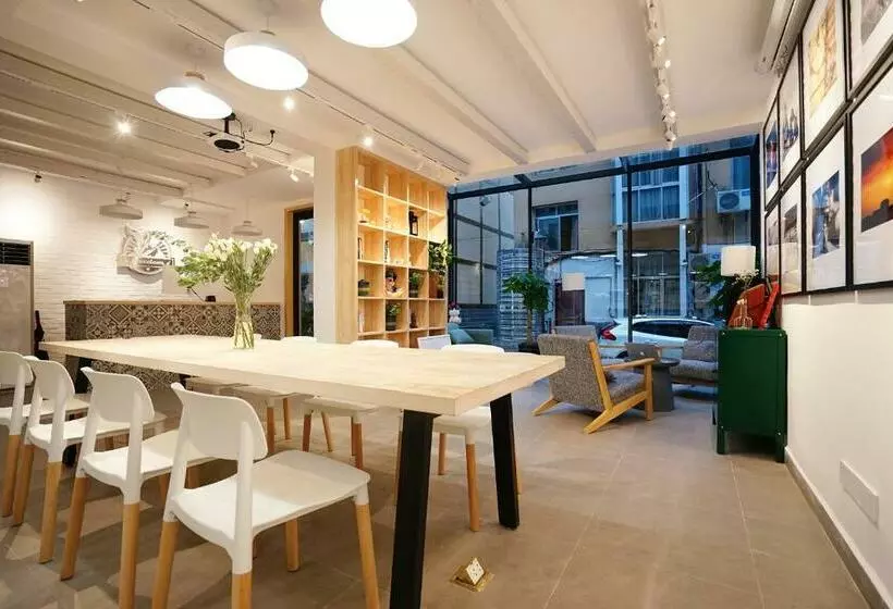 Travel Of Swan International Hostel