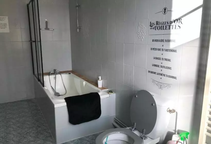 ベッドアンドブレックファースト Chez Franck Et Sandra , Plein Centre Ville, 1 Er étage