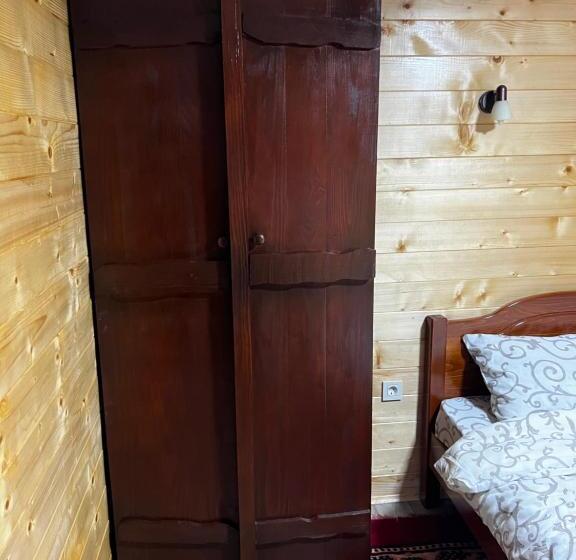 تختخواب و صبحانه Krcma U Planini