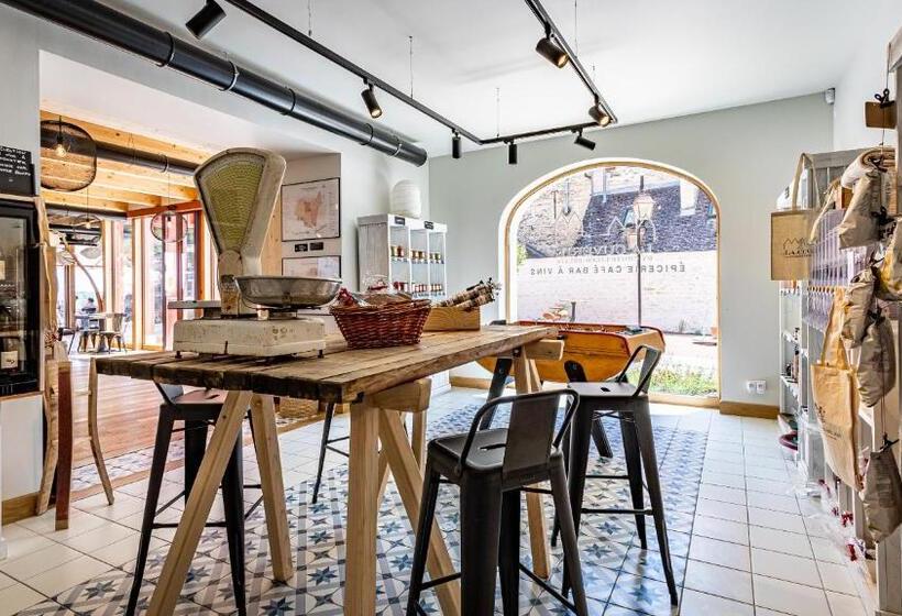 Bed and Breakfast La Cuverie De Vosne