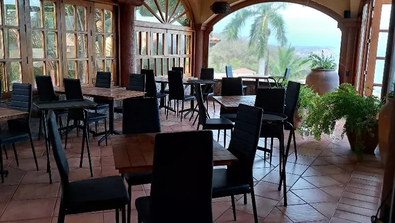 هتل Casa Ceiba Huatulco   Adults Only