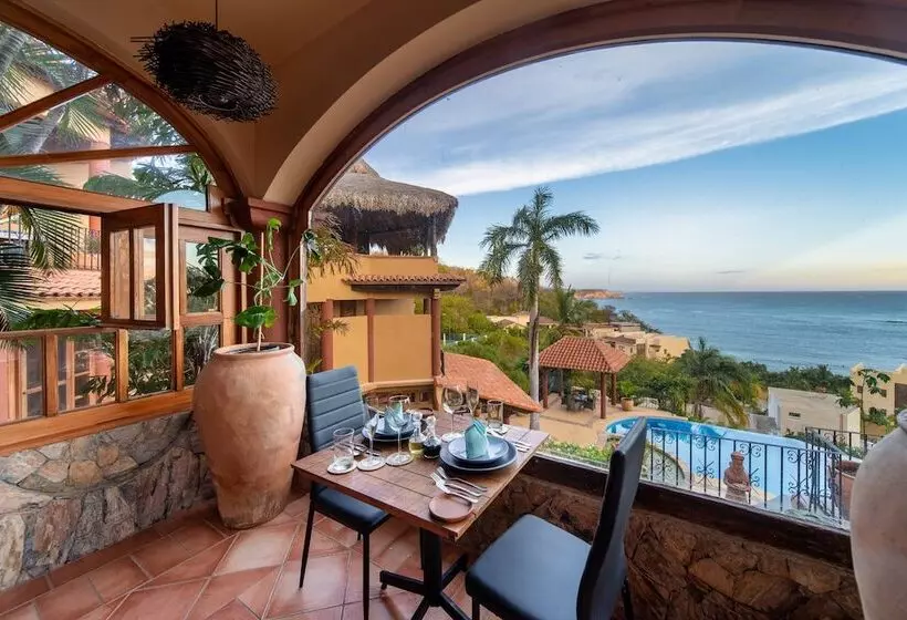 هتل Casa Ceiba Huatulco   Adults Only