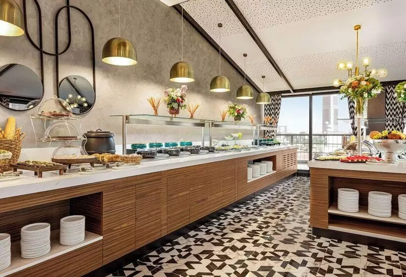 ホテル Ramada Encore By Wyndham Istanbul Sisli