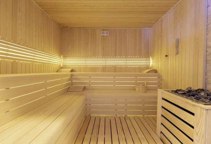 فندق Ramada Encore By Wyndham Istanbul Sisli