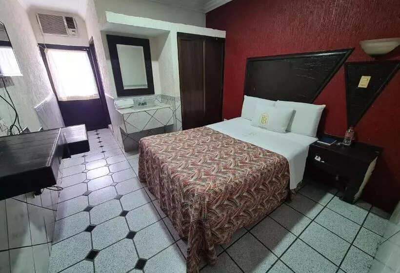 ホテル Torreblanca