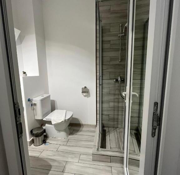 پانسیون Maison 25