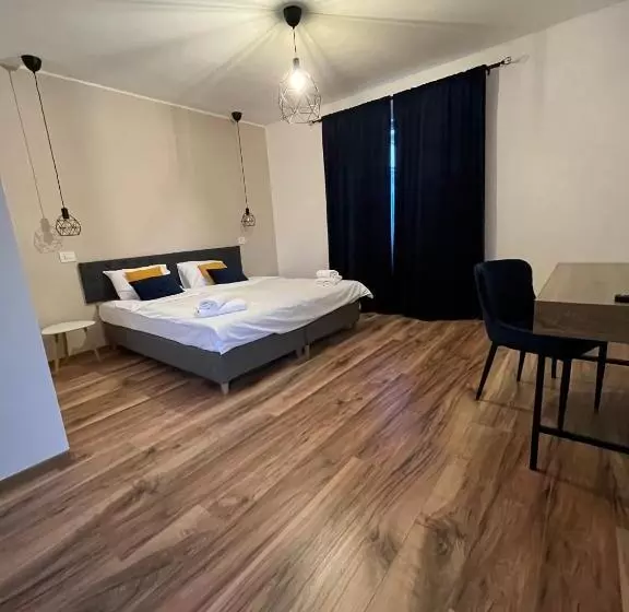 Pensió Maison 25