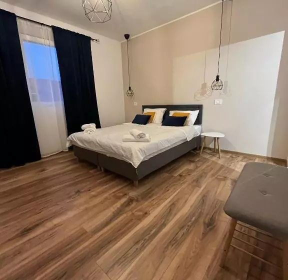 Pensió Maison 25