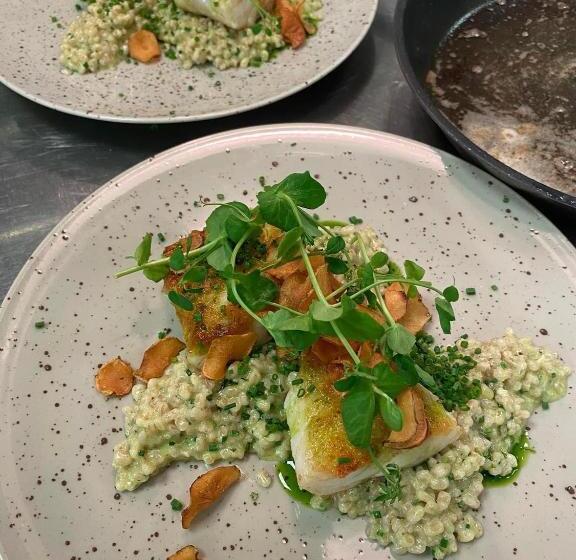 Resort Sleeping Barrel Lodge Smaken Av Ryfylke Event As, Drives Ikke Som Hotell