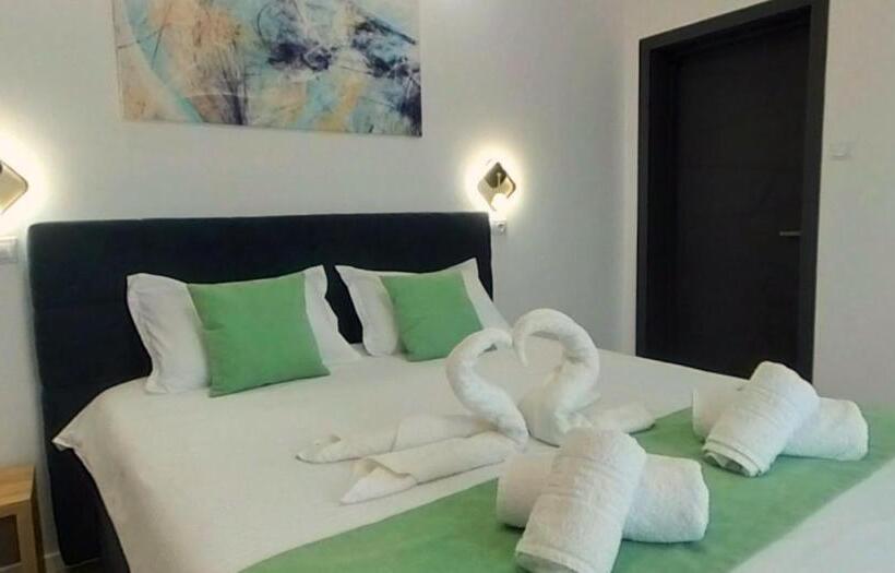 Bed and Breakfast Vila Diamond Lux&spa