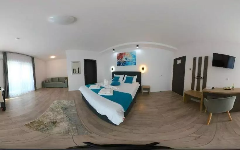 Nocleg ze śniadaniem Vila Diamond Lux&spa