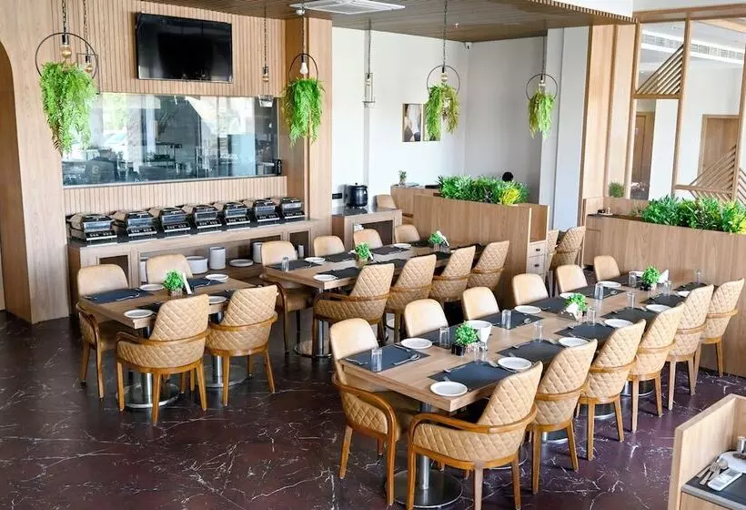 Hotelli Kings Kraft The Park Executive