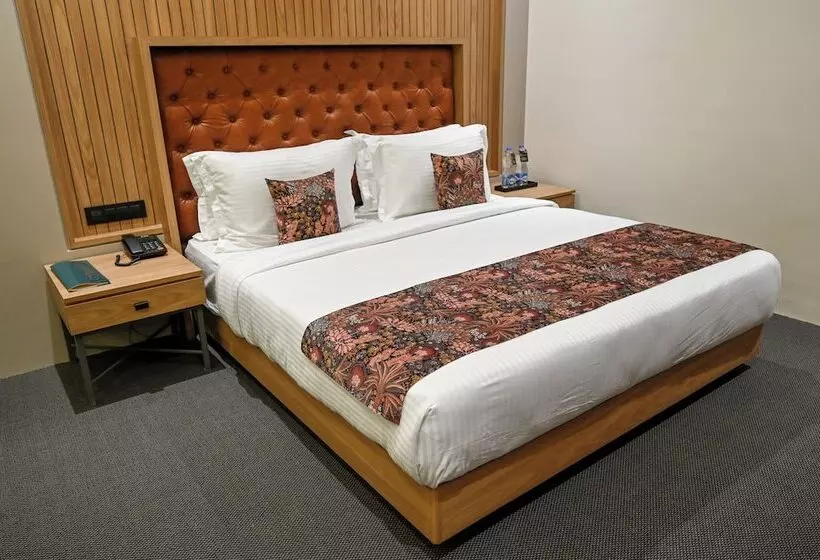 Hotelli Kings Kraft The Park Executive