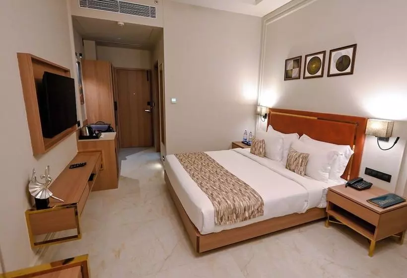 Hotelli Kings Kraft The Park Executive