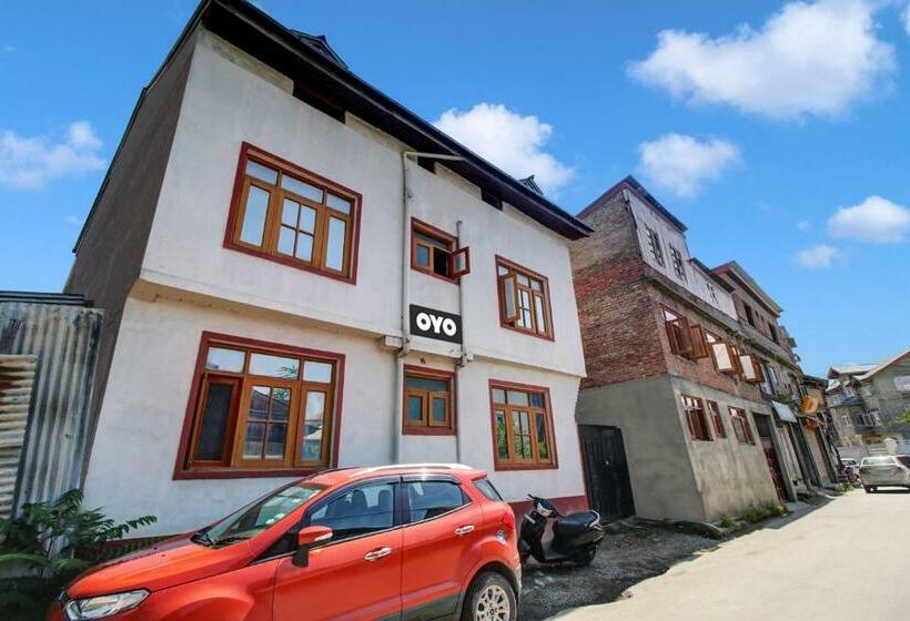 Отель O Wooden Cave By M2