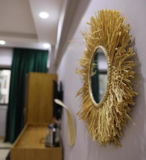 King Tout Hotel Pyramids View