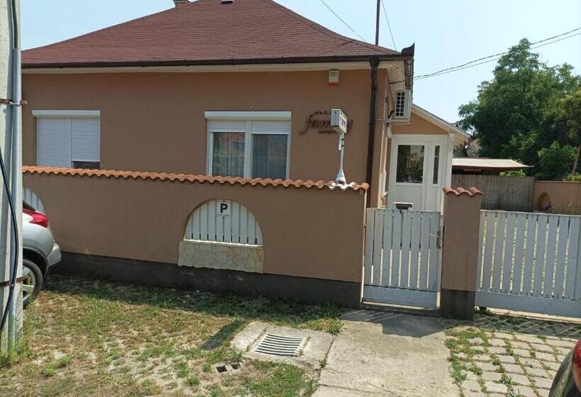 پانسیون Family Vendégház