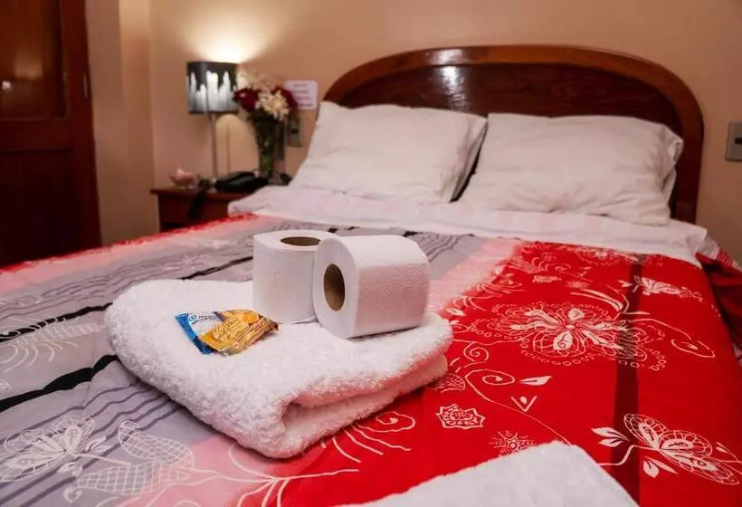 پانسیون Hostal Pukawara