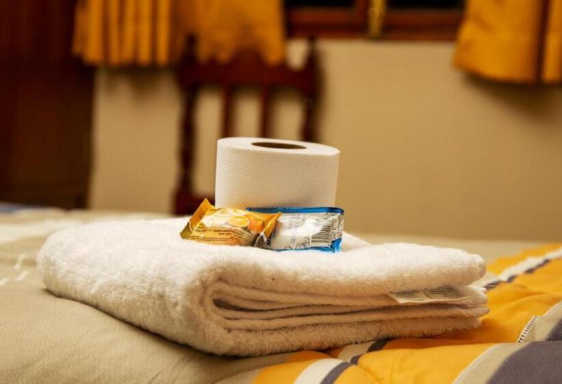 بنسيون Hostal Pukawara