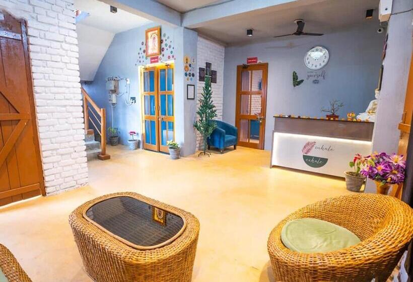 בית מלון כפרי Himalayan Yoga Association