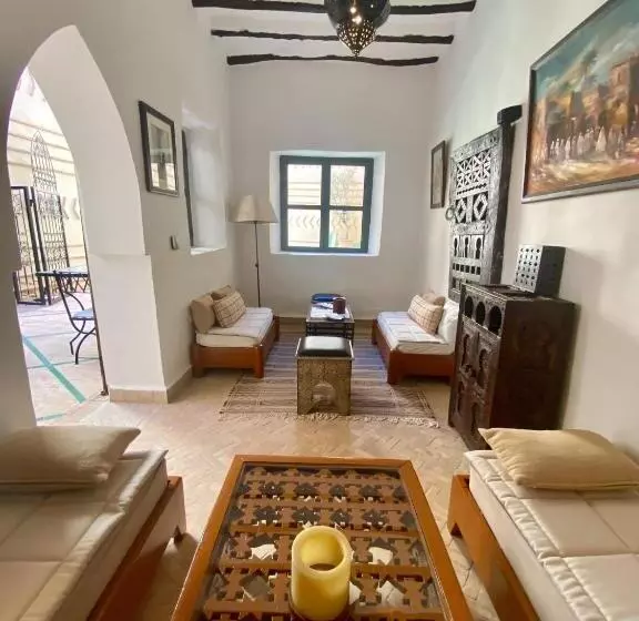 Majatalo Dar El Hana