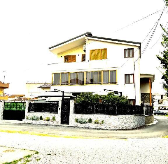 پانسیون Vila Eljus