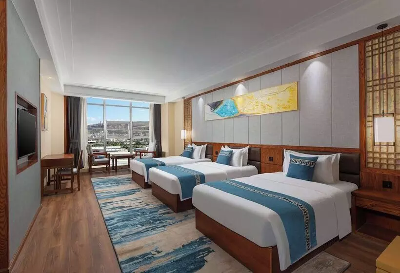 Days Hotel By Wyndham Dali High Speed Railway Station