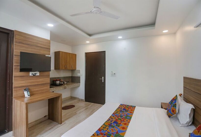 Fabhotel Unique Stay